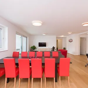 yourapartment-city-center.vienna-besthotels.com/