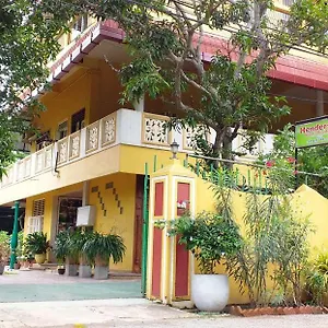Henderson Airport Privat bolig Negombo
